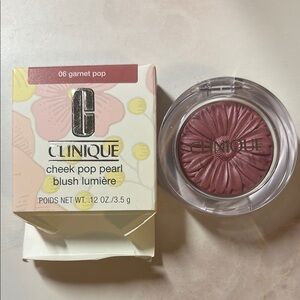 Clinique Cheek Pop Pearl Blush - Garnet Pop